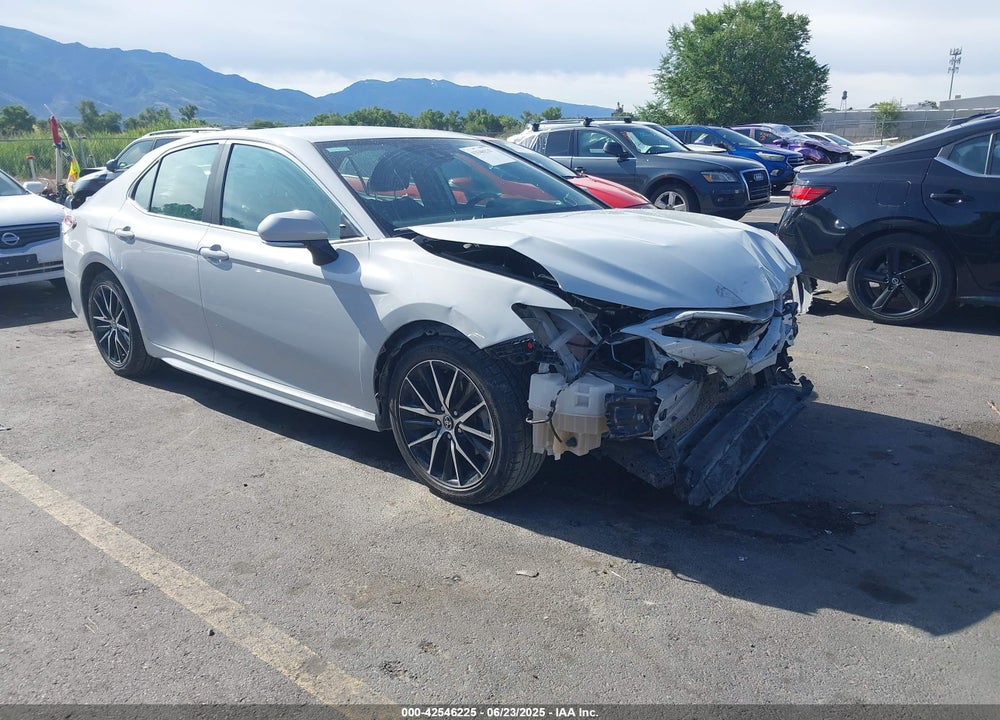 2024 TOYOTA CAMRY SE VIN: 4T1G11BK5RU108132