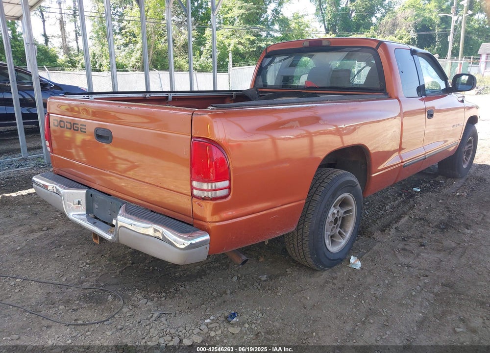 2000 DODGE DAKOTA SLT/SPORT VIN: 1B7GL22X8YS776887