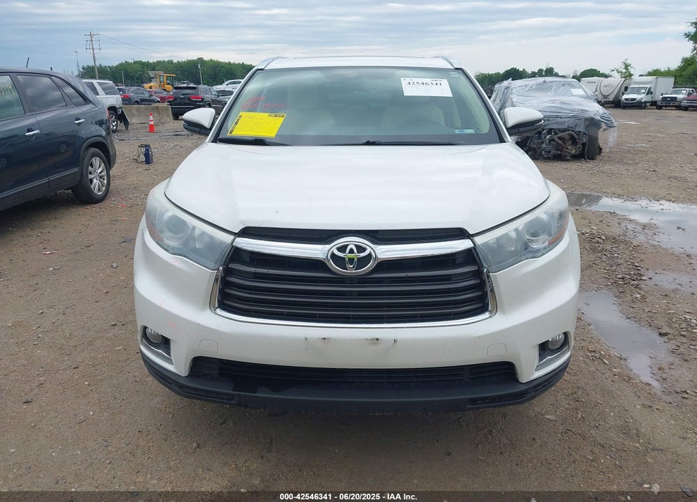 2015 TOYOTA HIGHLANDER LIMITED V6 VIN: 5TDDKRFH2FS073390