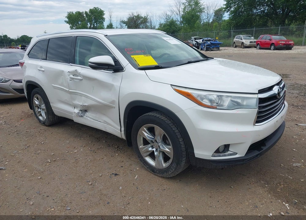 2015 TOYOTA HIGHLANDER LIMITED V6 VIN: 5TDDKRFH2FS073390
