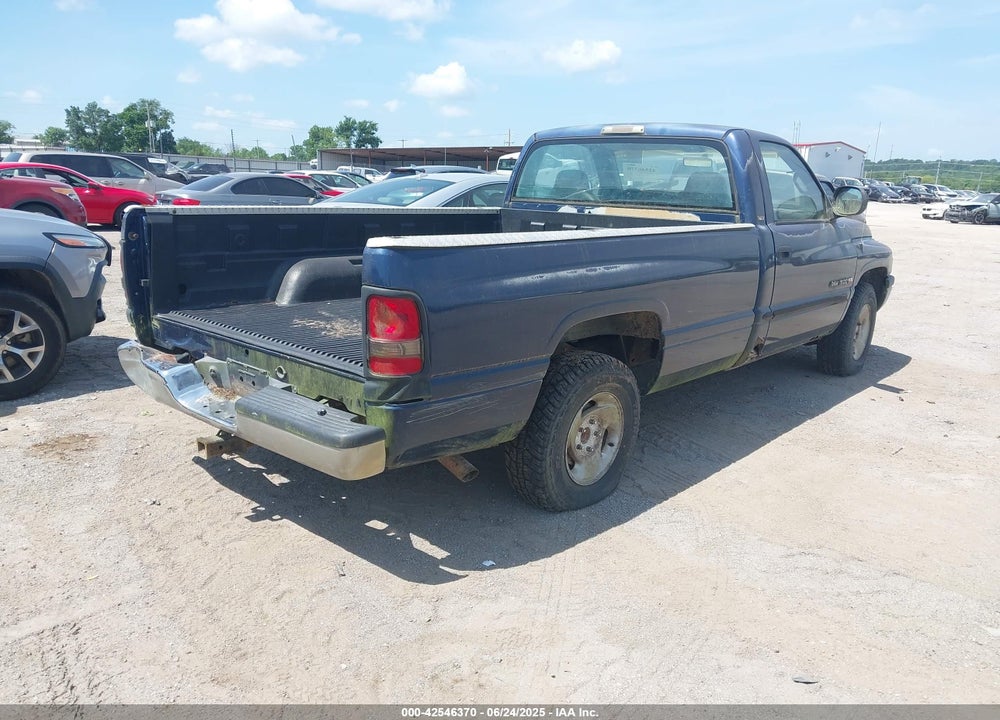 2001 DODGE RAM 1500 ST VIN: 1B7HC16Y61S142680