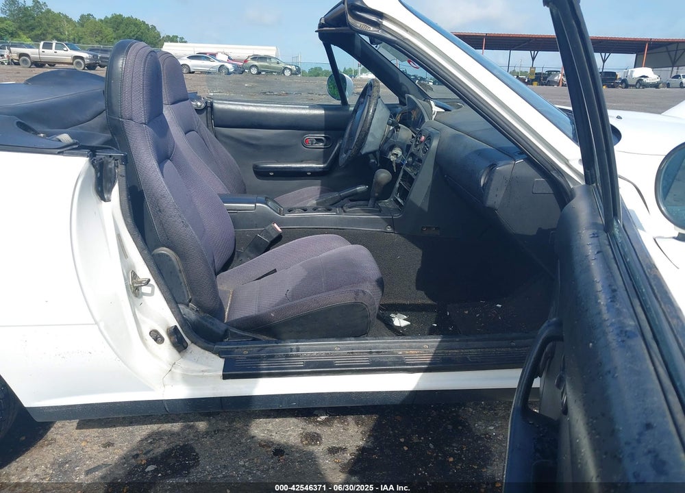 1991 MAZDA MX-5 MIATA VIN: JM1NA3518M1233839