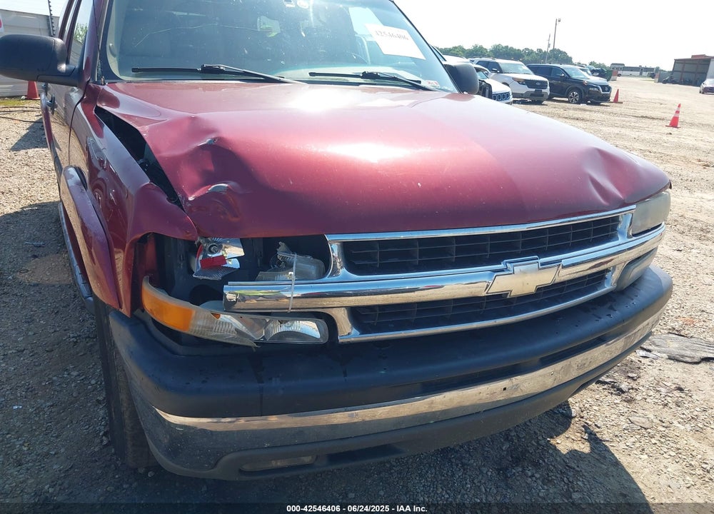 2004 CHEVROLET TAHOE LS VIN: 1GNEC13Z44J287248