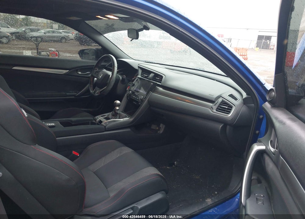 2017 HONDA CIVIC VIN: 2HGFC3A52HH753325