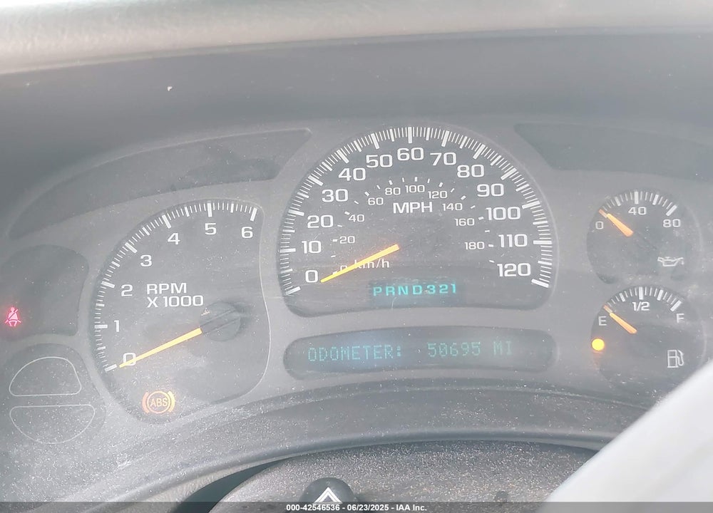 2003 CHEVROLET TAHOE SPECIAL SERVICES VIN: 1GNEC13V83R261152