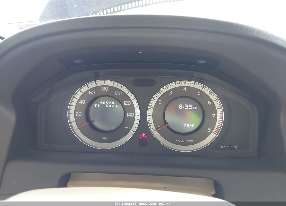 2010 VOLVO XC60 VIN: YV4992DZ5A2021463