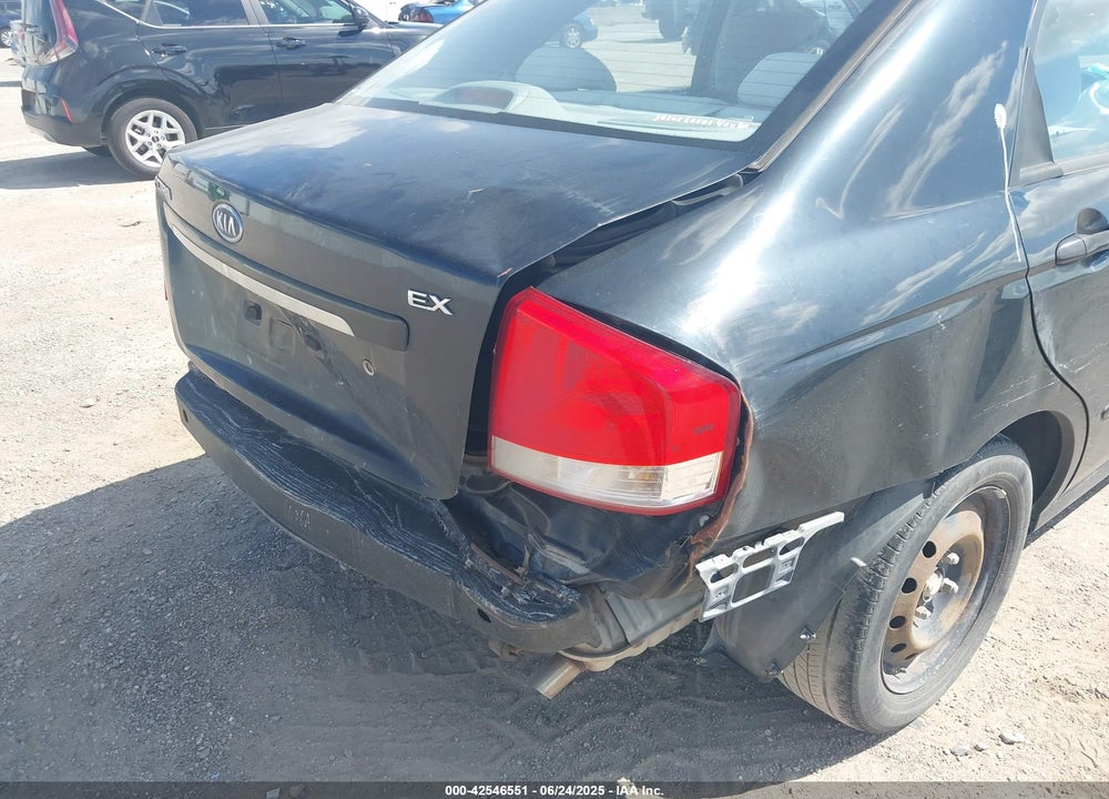 2009 KIA SPECTRA EX VIN: KNAFE222995647922