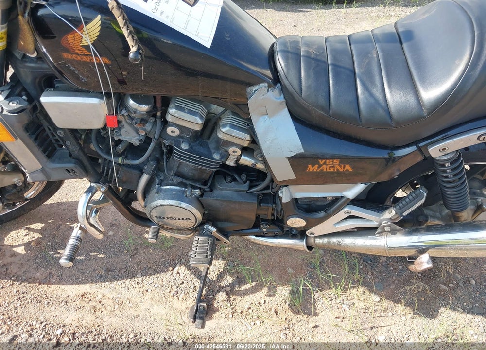 1984 HONDA VF1100 C VIN: 1HFSC1202EA113300