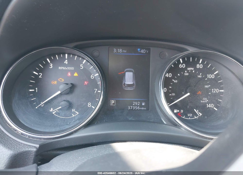 2019 NISSAN ROGUE VIN: 5N1AT2MT0KC717670