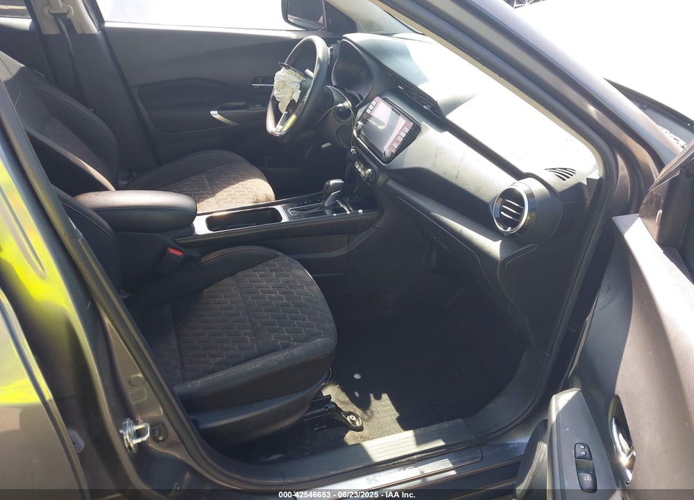 2022 NISSAN KICKS SV XTRONIC CVT VIN: 3N1CP5CV6NL487571
