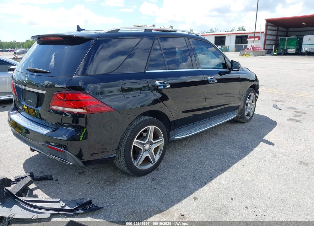 2017 MERCEDES-BENZ GLE CLASS VIN: 4JGDA5JB1HA861393