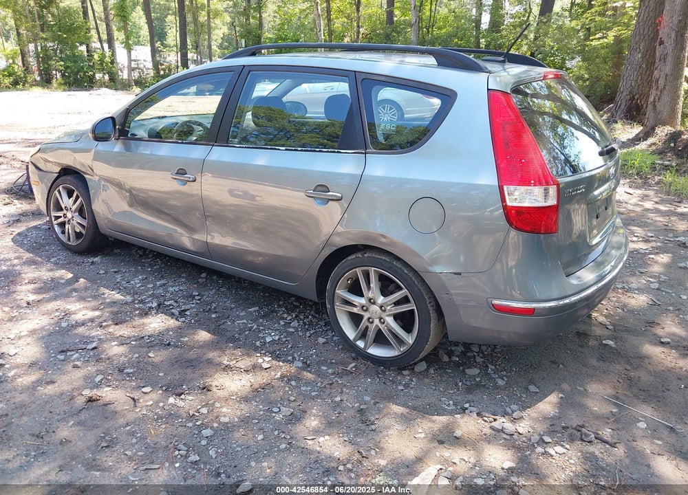 2010 HYUNDAI ELANTRA TOURING VIN: KMHDC8AE3AU050785