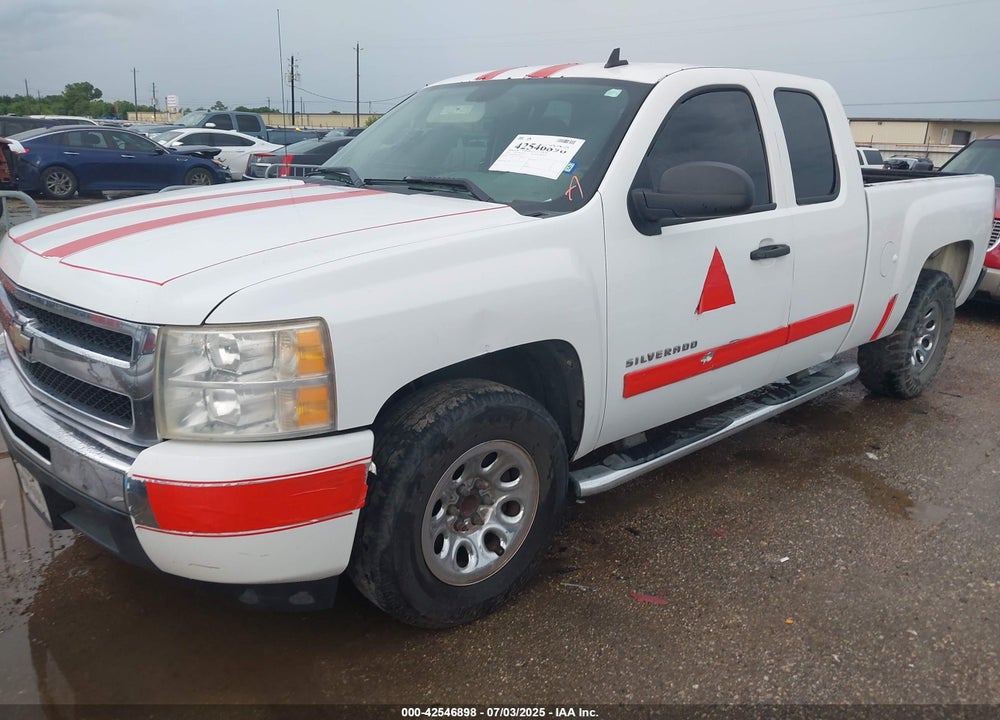 2011 CHEVROLET SILVERADO 1500 VIN: 1GCRCREA8BZ391465