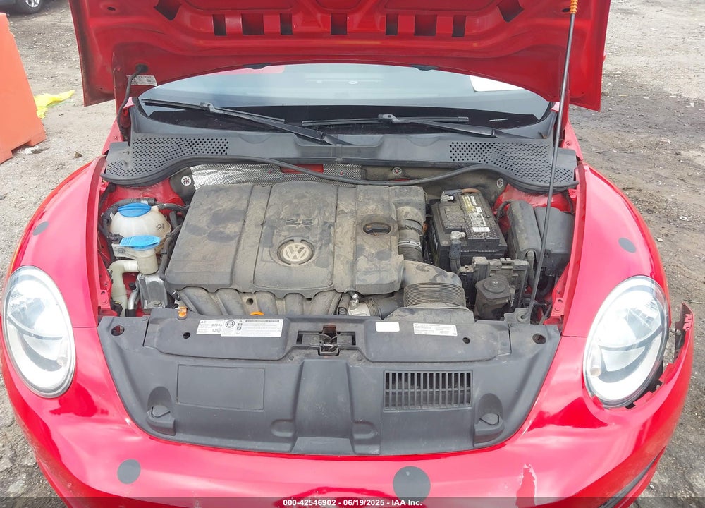 2012 VOLKSWAGEN BEETLE VIN: 3VWJX7AT4CM656279