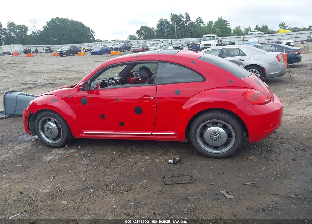 2012 VOLKSWAGEN BEETLE VIN: 3VWJX7AT4CM656279