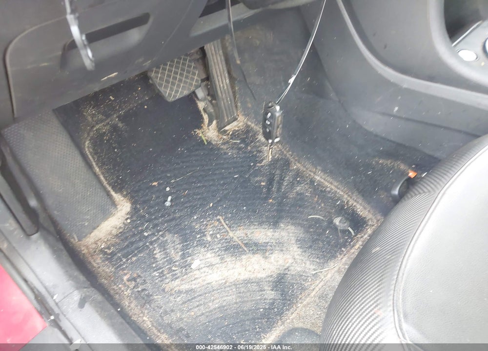 2012 VOLKSWAGEN BEETLE VIN: 3VWJX7AT4CM656279