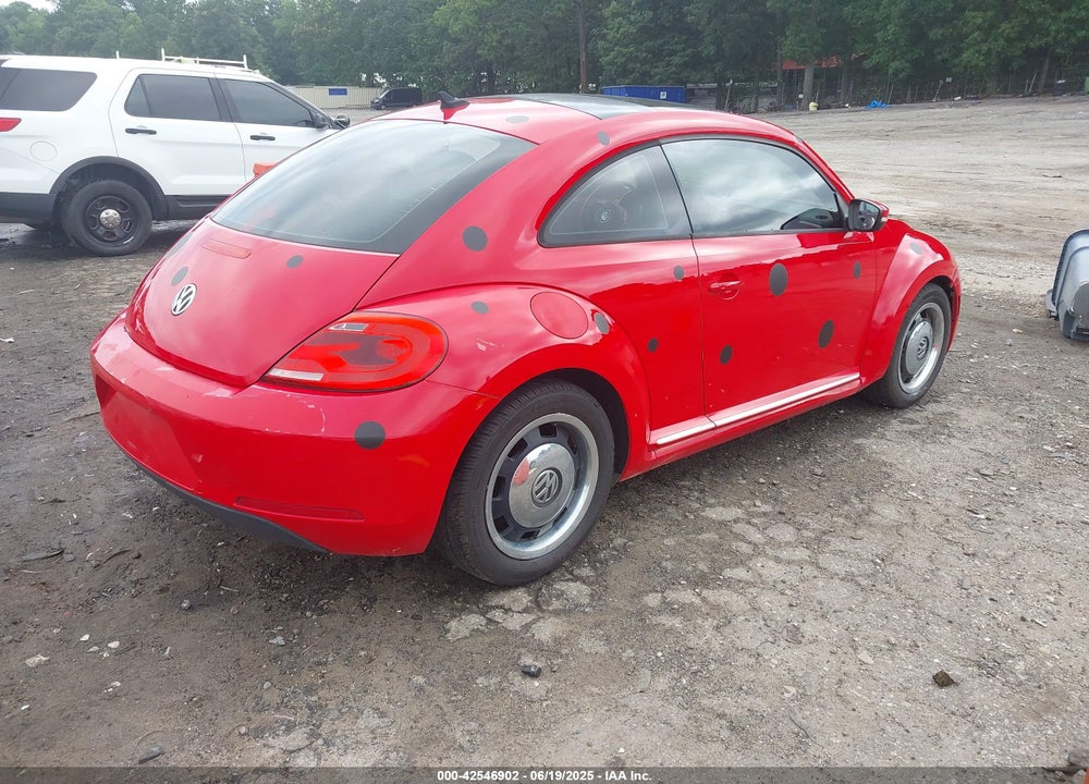 2012 VOLKSWAGEN BEETLE VIN: 3VWJX7AT4CM656279