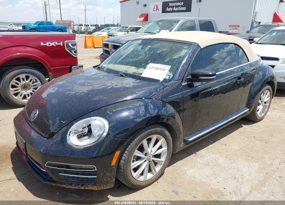 2017 VOLKSWAGEN BEETLE VIN: 3VW517AT4HM801086