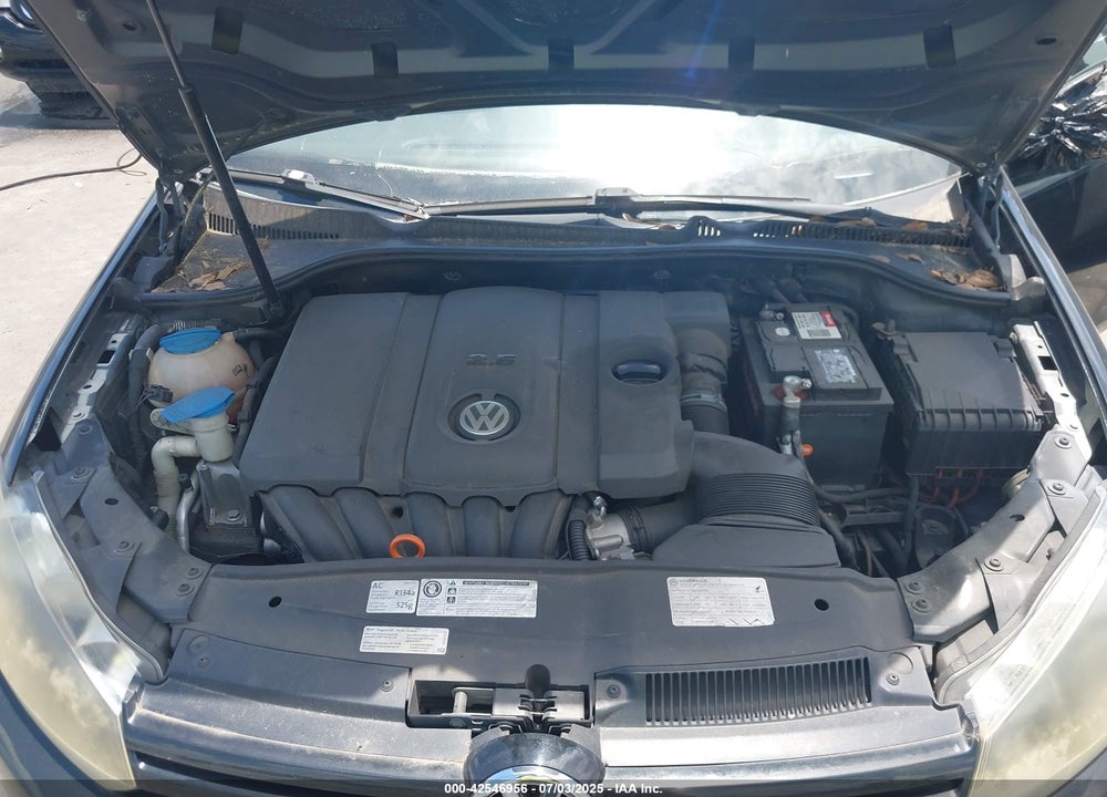 2013 VOLKSWAGEN GOLF VIN: WVWDB7AJXDW083659