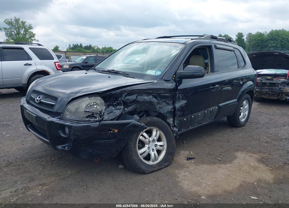 2008 HYUNDAI TUCSON VIN: KM8JN72D68U741588