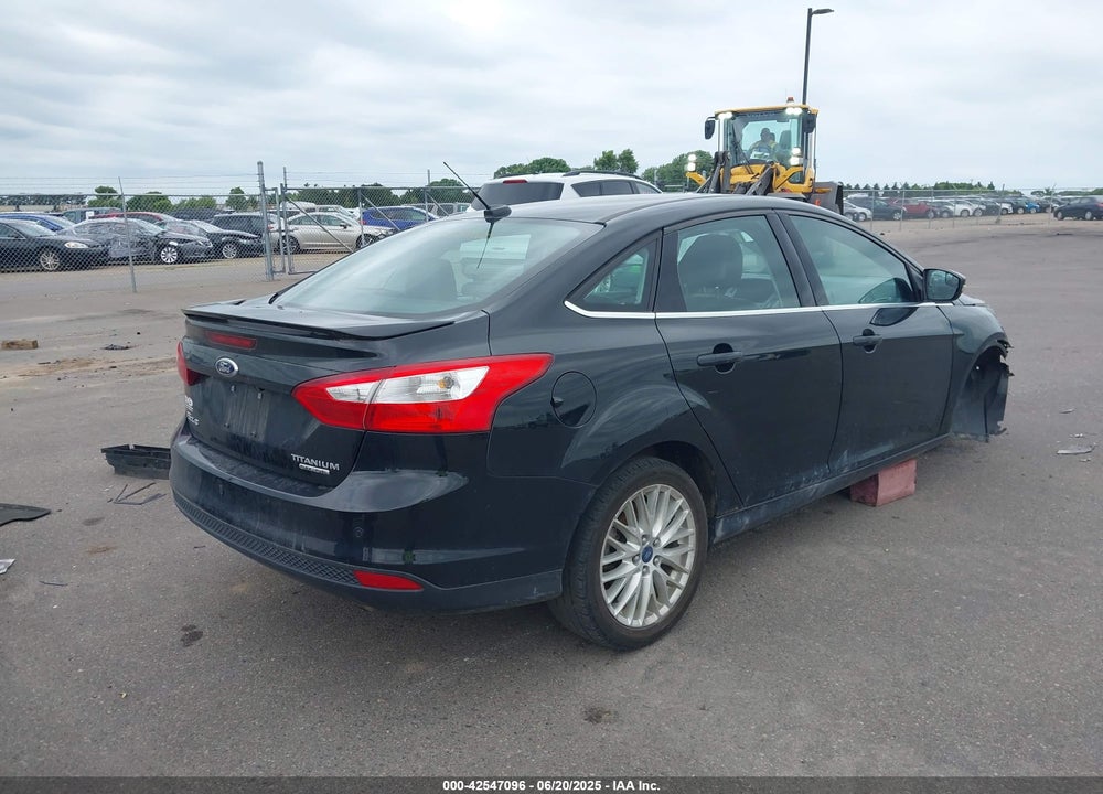 2014 FORD FOCUS VIN: 1FADP3J26EL316979