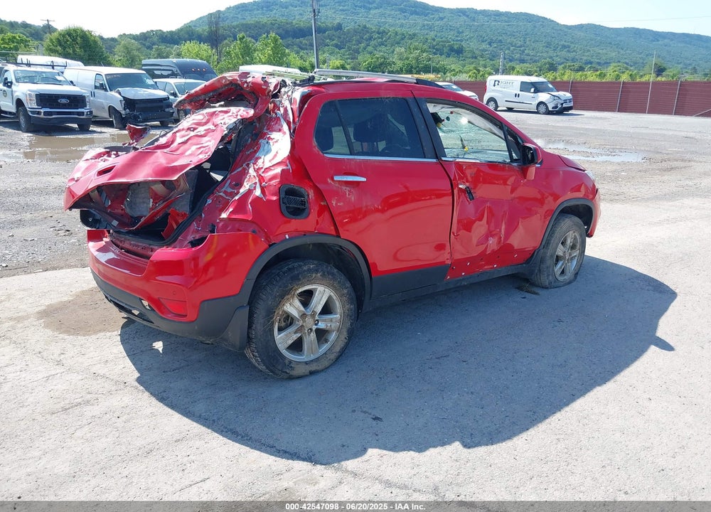 2017 CHEVROLET TRAX LT VIN: 3GNCJPSB7HL225278