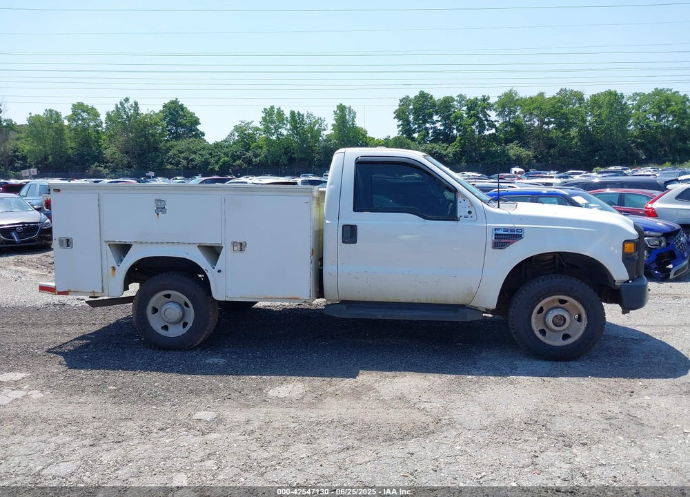 2008 FORD F-350 XL/XLT VIN: 1FDWF31598EE06681