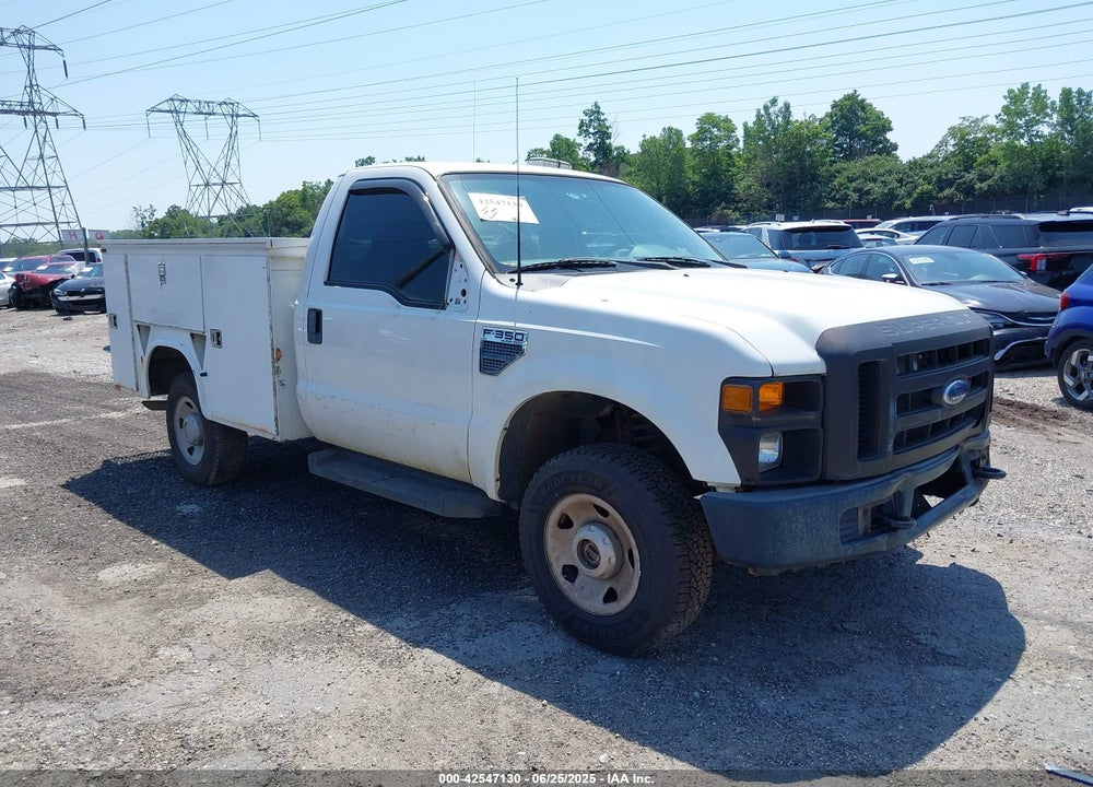 2008 FORD F-350 XL/XLT VIN: 1FDWF31598EE06681