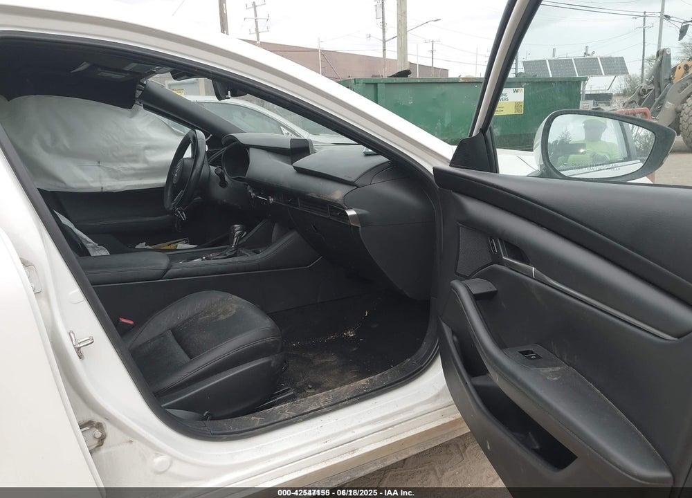 2021 MAZDA 3 HATCHBACK SELECT VIN: JM1BPBKL5M1339375