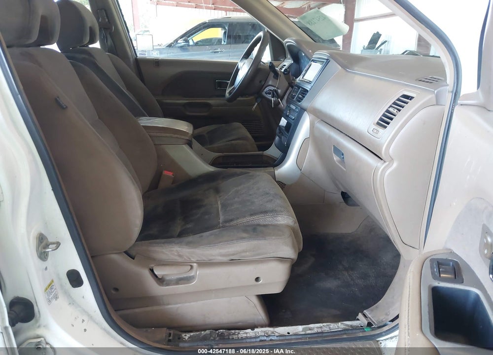 2007 HONDA PILOT EX VIN: 5FNYF18407B018489