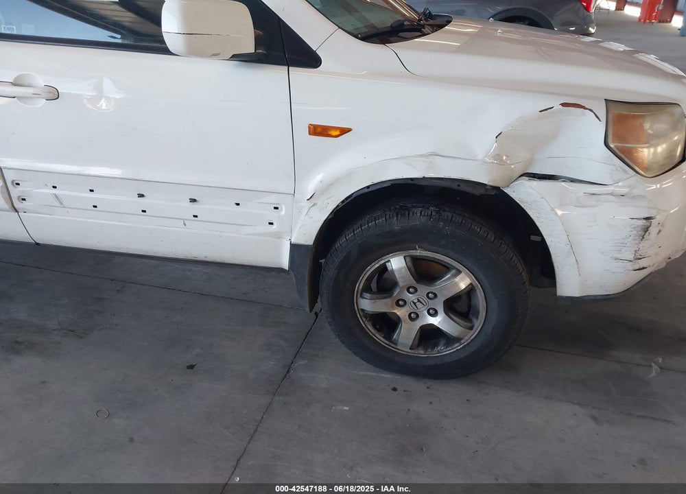 2007 HONDA PILOT EX VIN: 5FNYF18407B018489