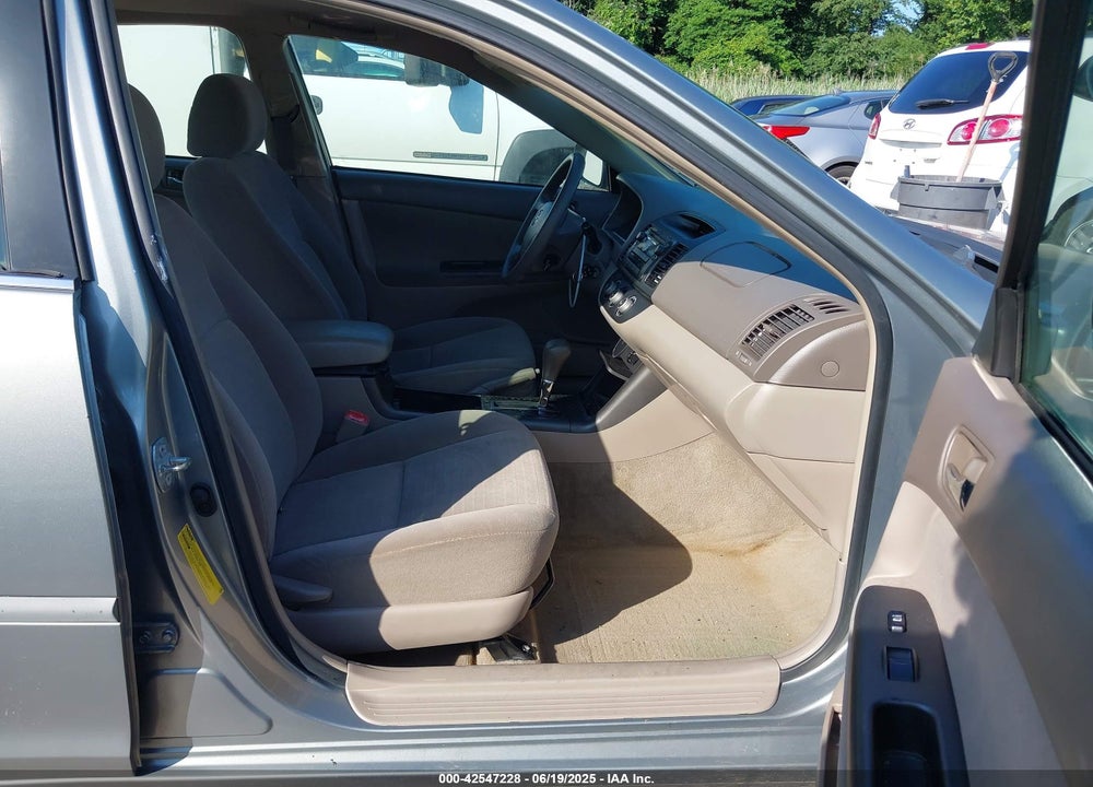 2005 TOYOTA CAMRY LE VIN: 4T1BE30K95U596007