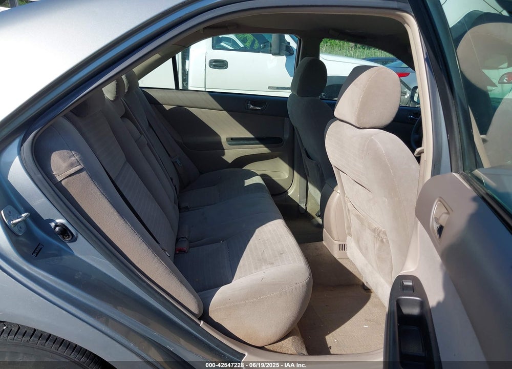 2005 TOYOTA CAMRY LE VIN: 4T1BE30K95U596007