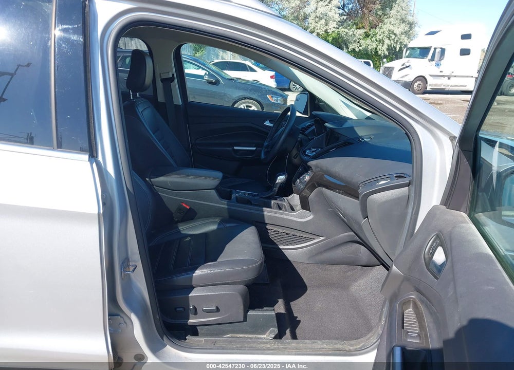 2019 FORD ESCAPE TITANIUM VIN: 1FMCU9J96KUB63813