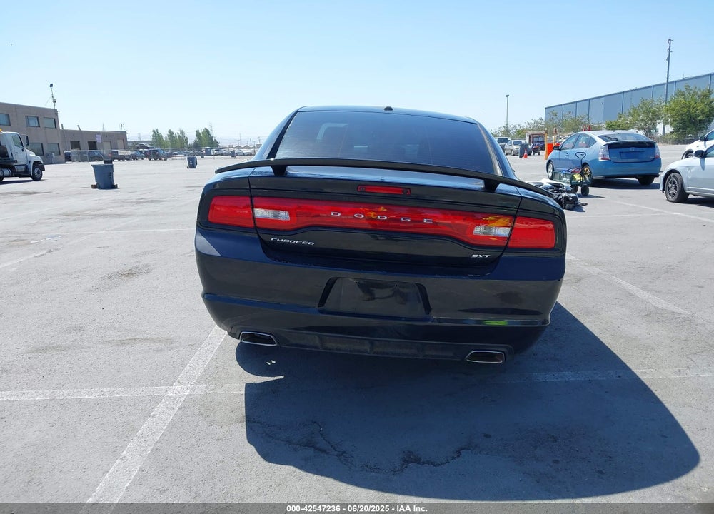 2014 DODGE CHARGER VIN: 2C3CDXHGXEH199335