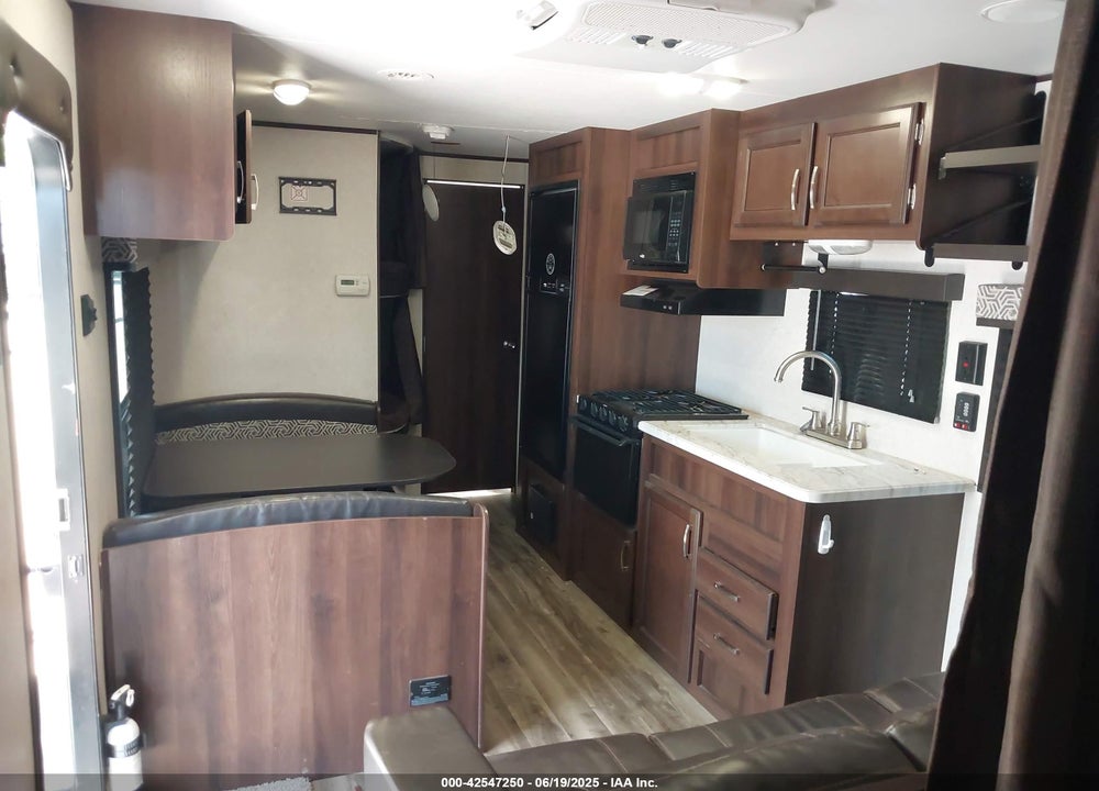 2019 JAYCO JAYFLIGHT 264BH VIN: 1UJBJ0BN1L17V0441