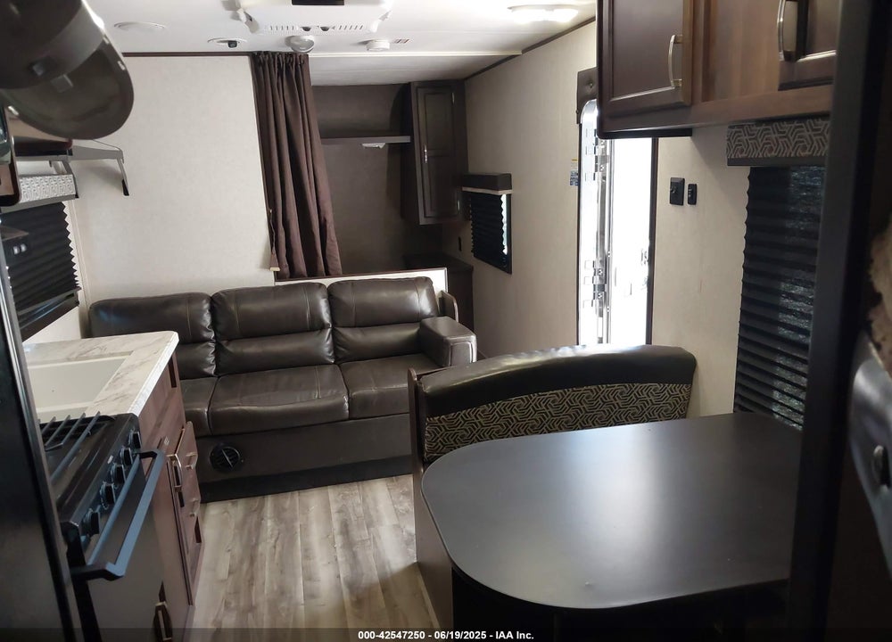2019 JAYCO JAYFLIGHT 264BH VIN: 1UJBJ0BN1L17V0441