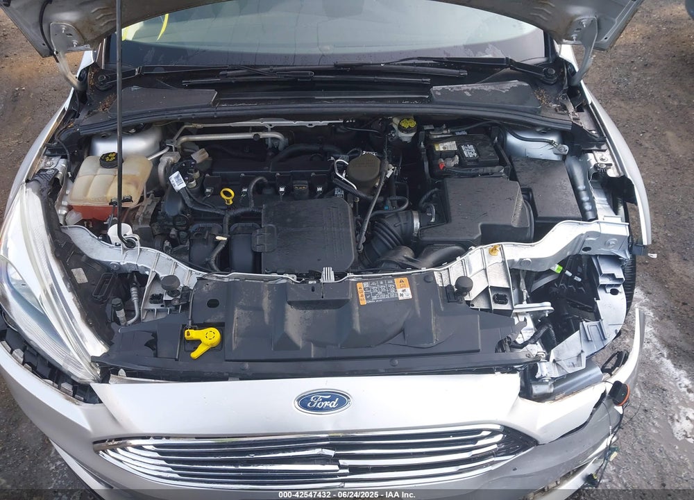 2016 FORD FOCUS VIN: 1FADP3N25GL250227