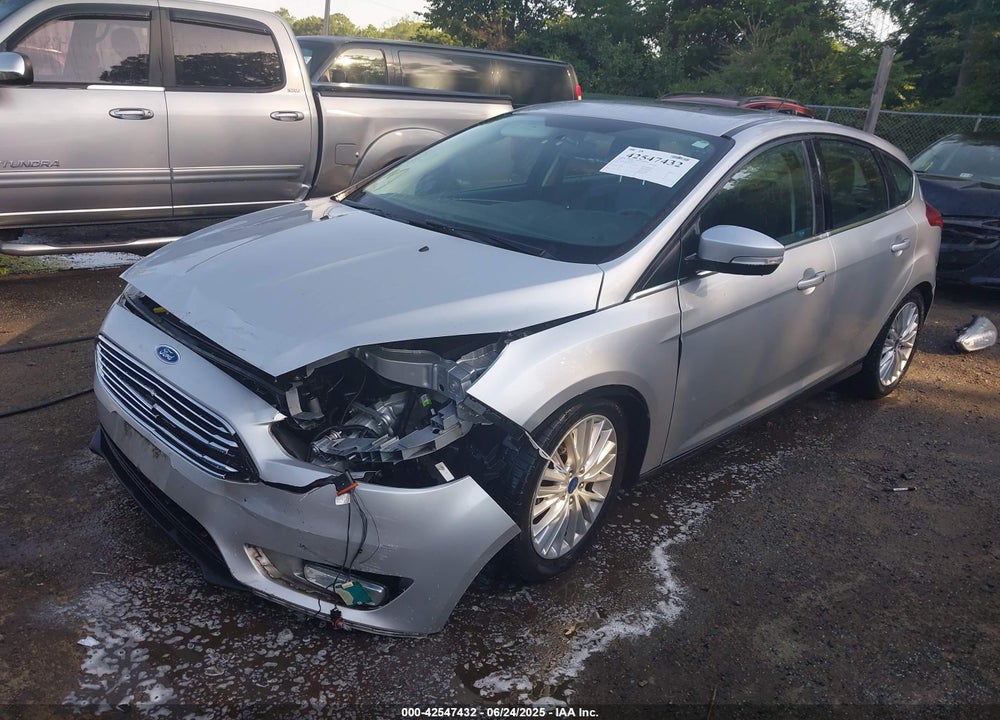 2016 FORD FOCUS VIN: 1FADP3N25GL250227