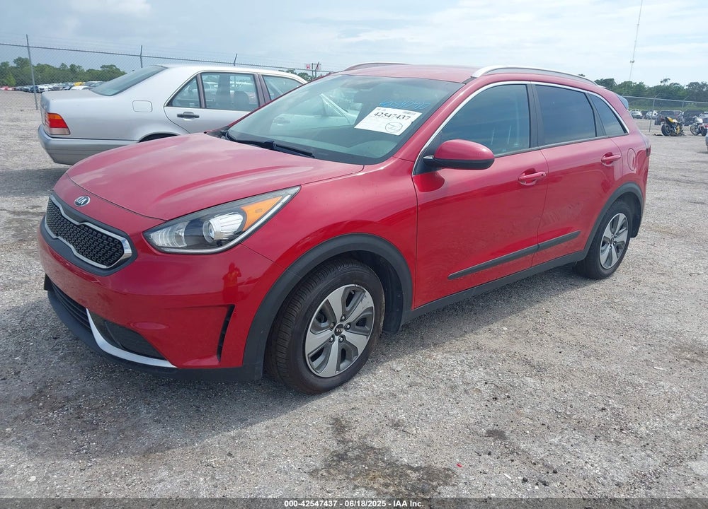2018 KIA NIRO LX VIN: KNDCB3LC5J5176190