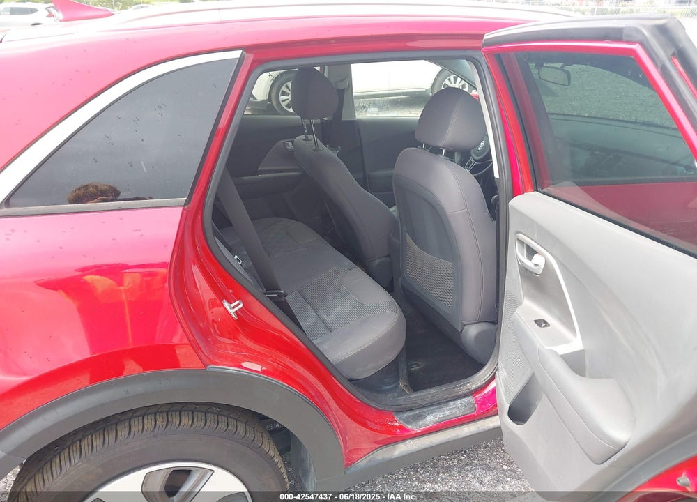 2018 KIA NIRO LX VIN: KNDCB3LC5J5176190