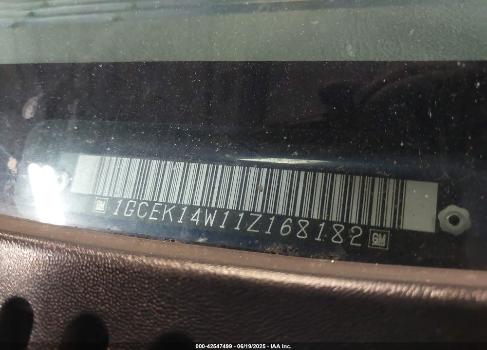 2001 CHEVROLET SILVERADO 1500 VIN: 1GCEK14W11Z168182