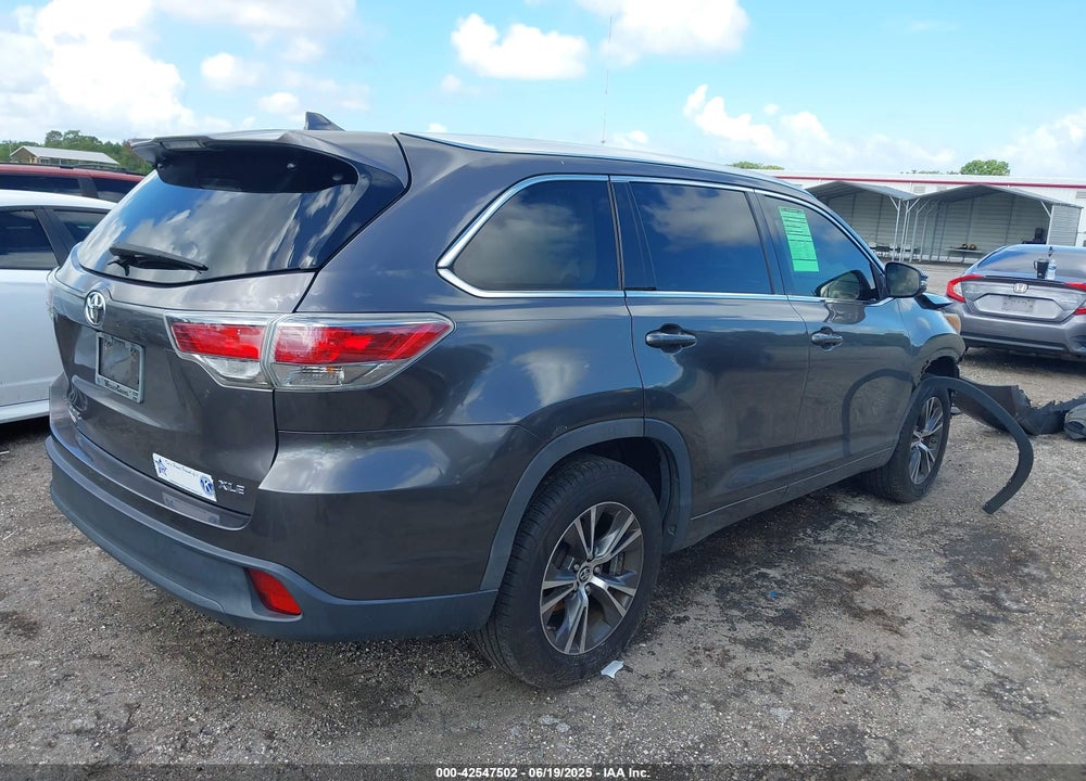 2016 TOYOTA HIGHLANDER XLE V6 VIN: 5TDKKRFH1GS146483