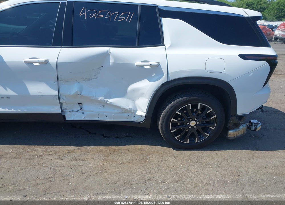 2024 CHEVROLET TRAVERSE AWD LT VIN: 1GNEVGKS6RJ232597