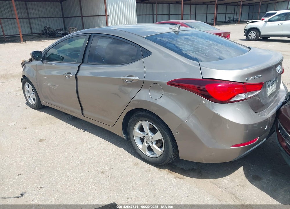 2014 HYUNDAI ELANTRA VIN: 5NPDH4AE6EH479207