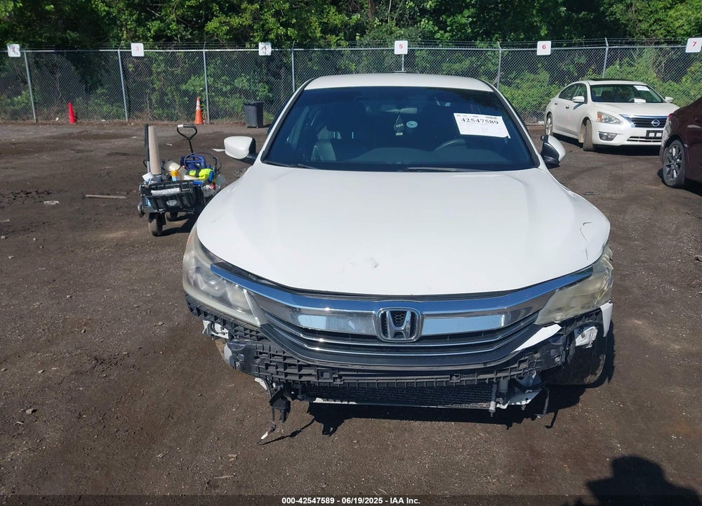 2017 HONDA ACCORD VIN: 1HGCR2F12HA233612