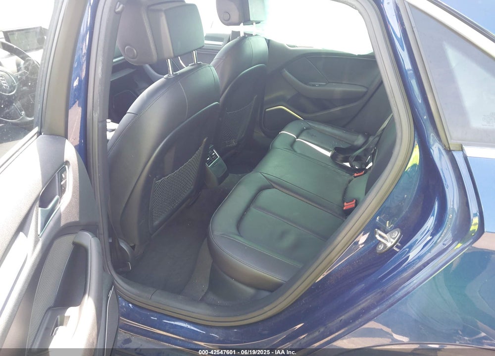 2016 AUDI A3 VIN: WAUJ8GFF8G1062636