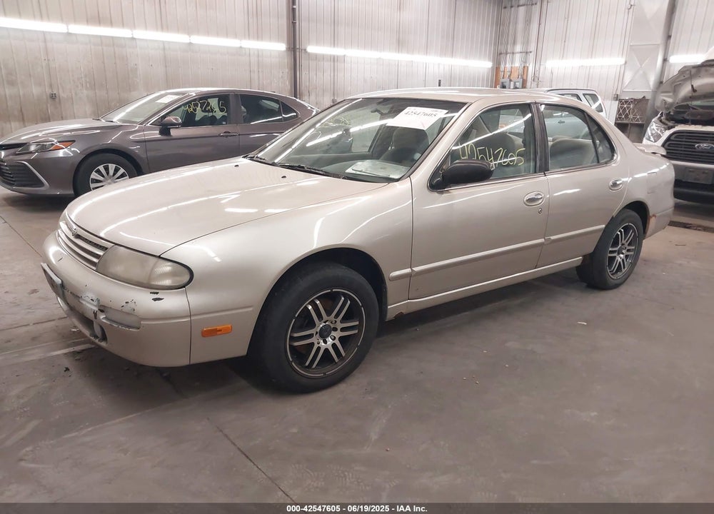 1997 NISSAN ALTIMA GLE/GXE/SE/XE VIN: 1N4BU31D8VC145945