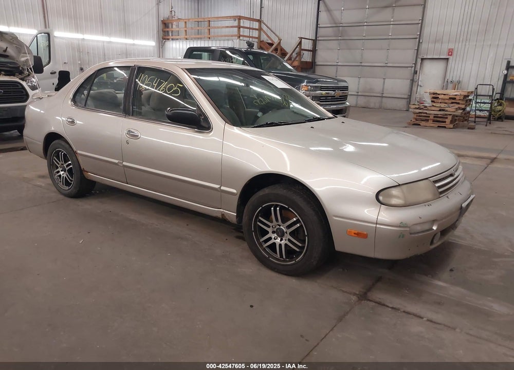1997 NISSAN ALTIMA GLE/GXE/SE/XE VIN: 1N4BU31D8VC145945