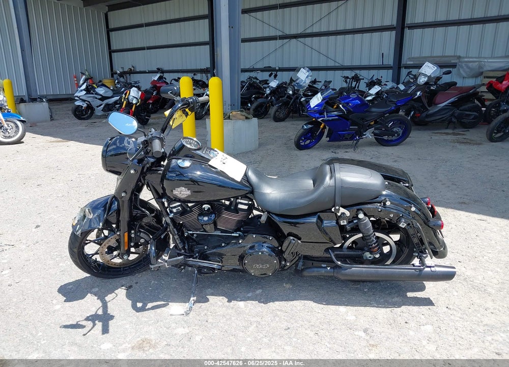 2023 HARLEY-DAVIDSON FLHRXS VIN: 1HD1KVP11PB649538